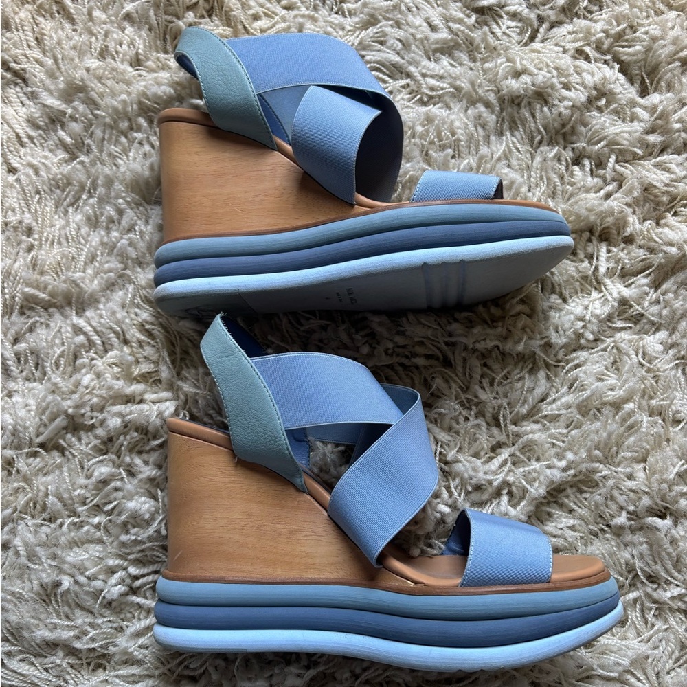 Paloma Barcelo Wedges Size 40